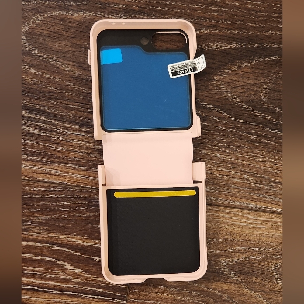 📱Hoerrye Samsung Galaxy Z Flip 6 Case, Soft Pink, Ring & Stand 2-in-1, Open Box - Picture 3 of 7